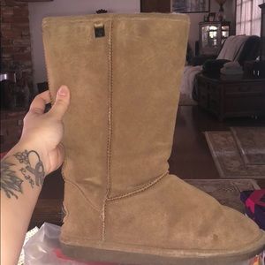 Size 10, Tall, Tan Bear paw boots